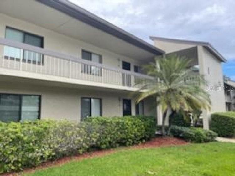 208 NINA WAY UNIT 208 OLDSMAR, FL 34677
