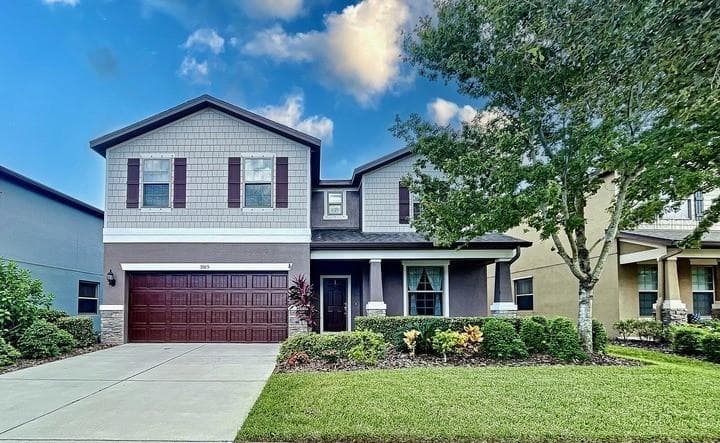 3015 3015 WINGLEWOOD LUTZ, FL 33558