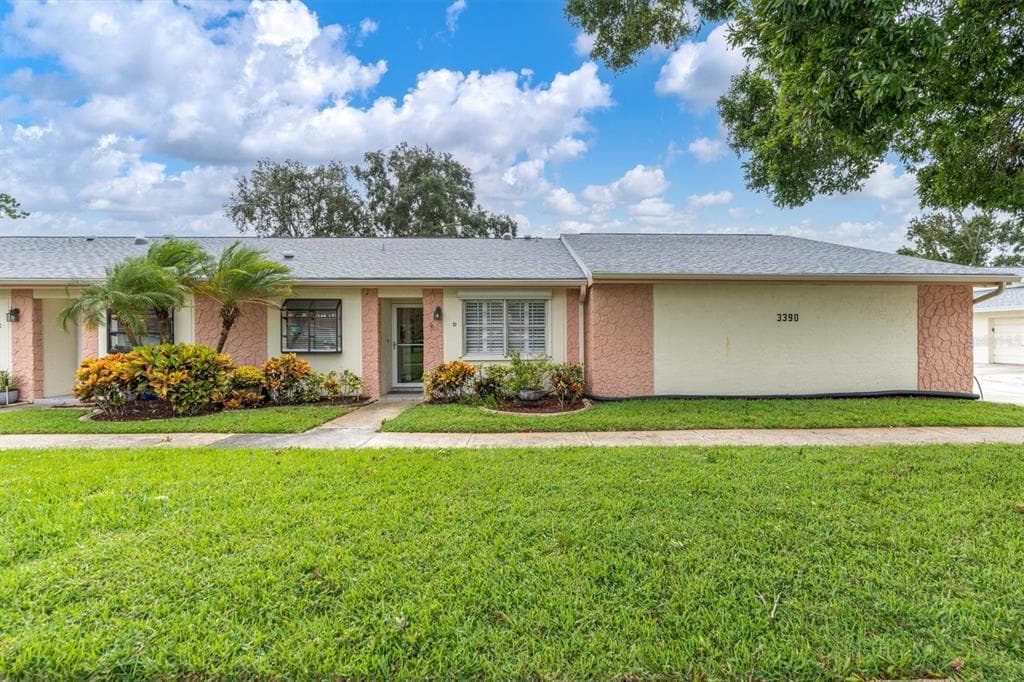 3390 STONEHAVEN COURT W UNIT D PALM HARBOR, FL 34684