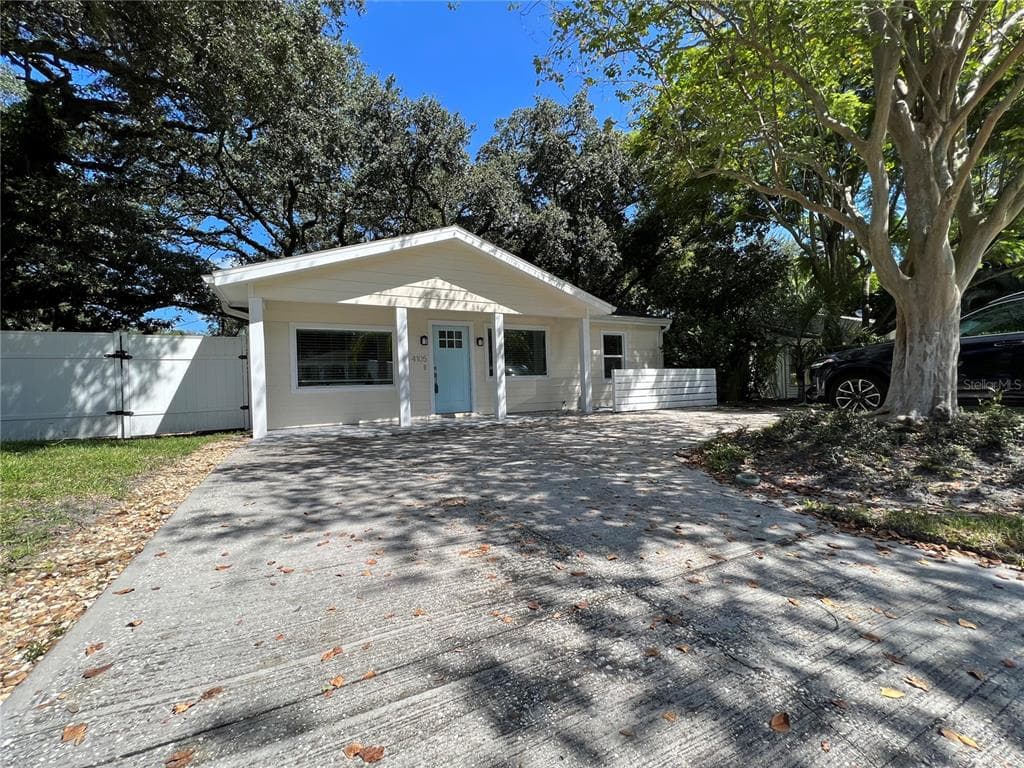 4105 W AZEELE STREET S