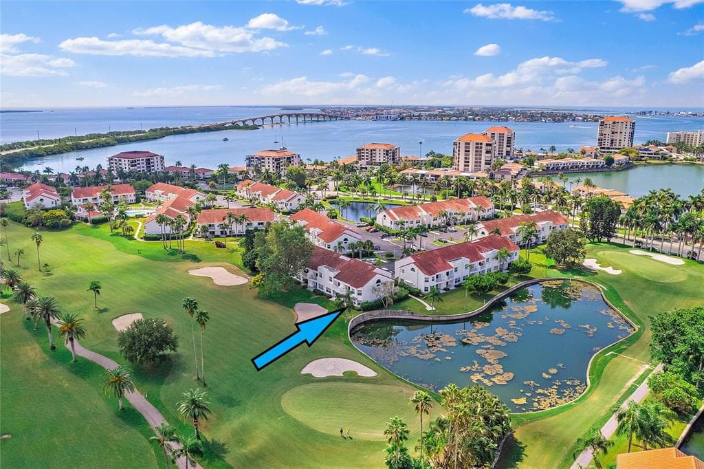 6077 BAHIA DEL MAR BOULEVARD UNIT 121 ST PETERSBURG, FL 33715