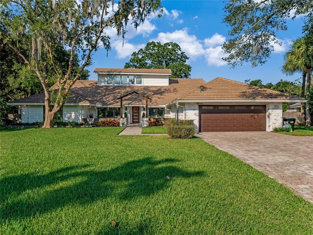 7910 SOUTHWIND COURT ORLANDO, FL 32819