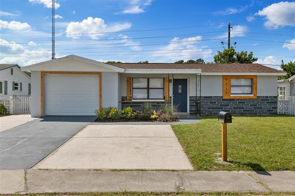 1715 DARTMOUTH DRIVE HOLIDAY, FL 34691