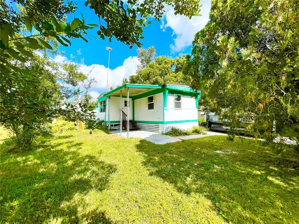 21347 CAMPBELL DRIVE BROOKSVILLE, FL 34601