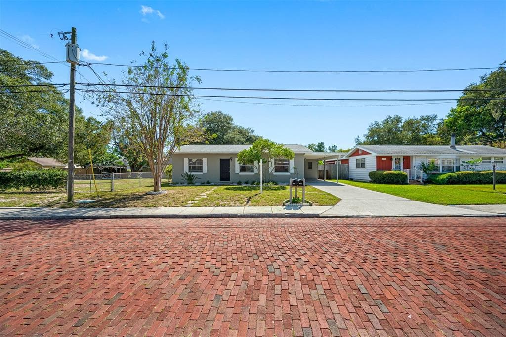 415 5TH AVENUE SW LARGO, FL 33770