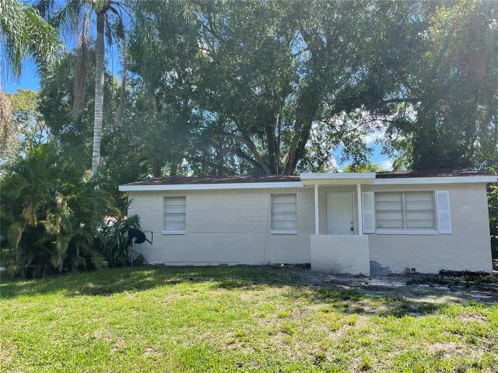 4017 WATSON ROAD TAMPA, FL 33610