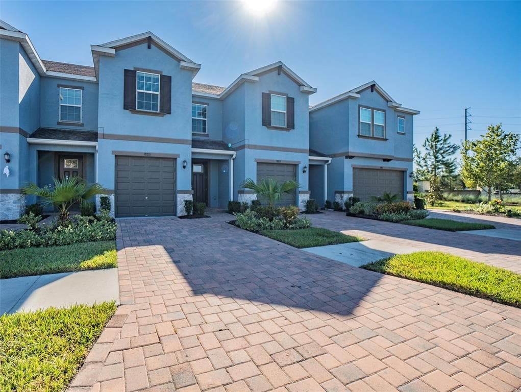 18815 NOBLE CASPIAN DRIVE LUTZ, FL 33558
