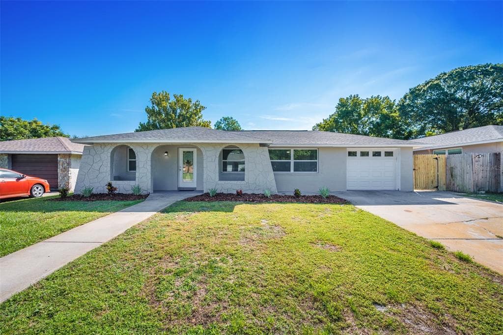 8922 TROPICAL PALM WAY PORT RICHEY, FL 34668