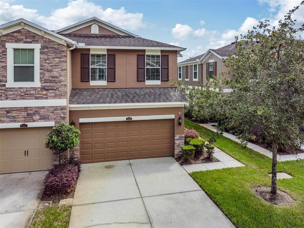 12525 STREAMDALE DRIVE TAMPA, FL 33626