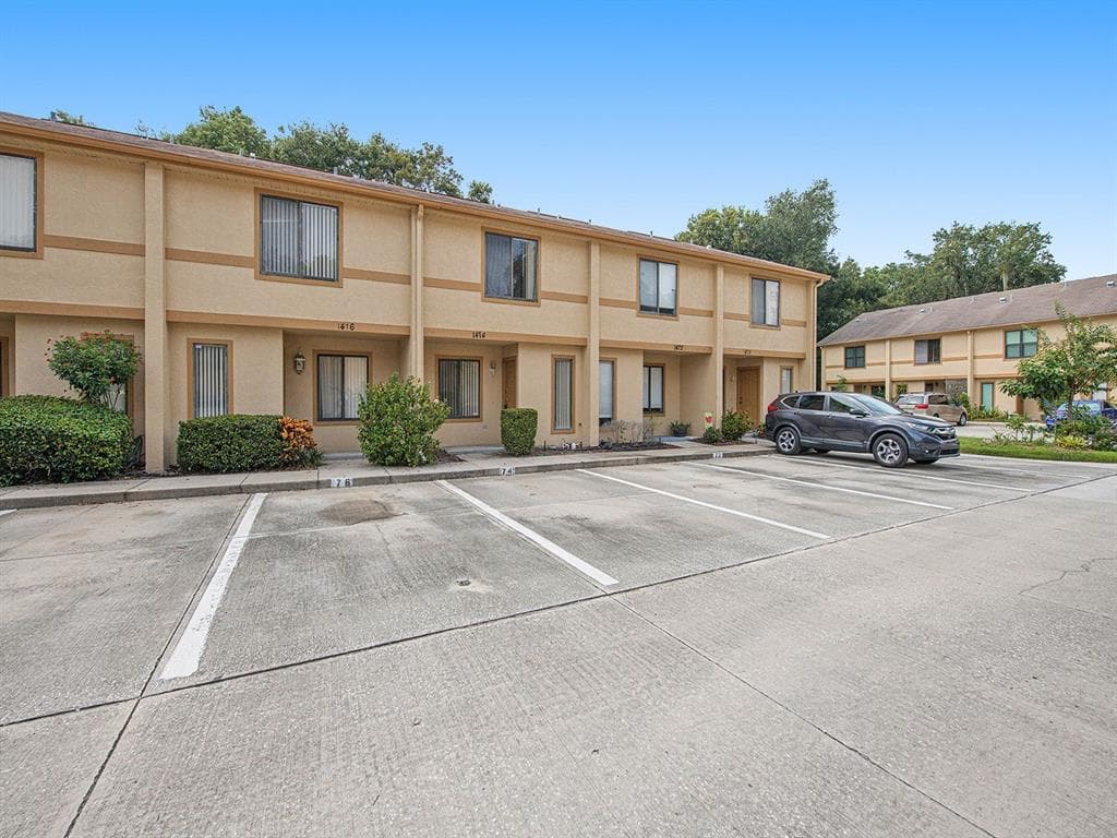 1474 HIGHLAND RIDGE CIRCLE BRANDON, FL 33510