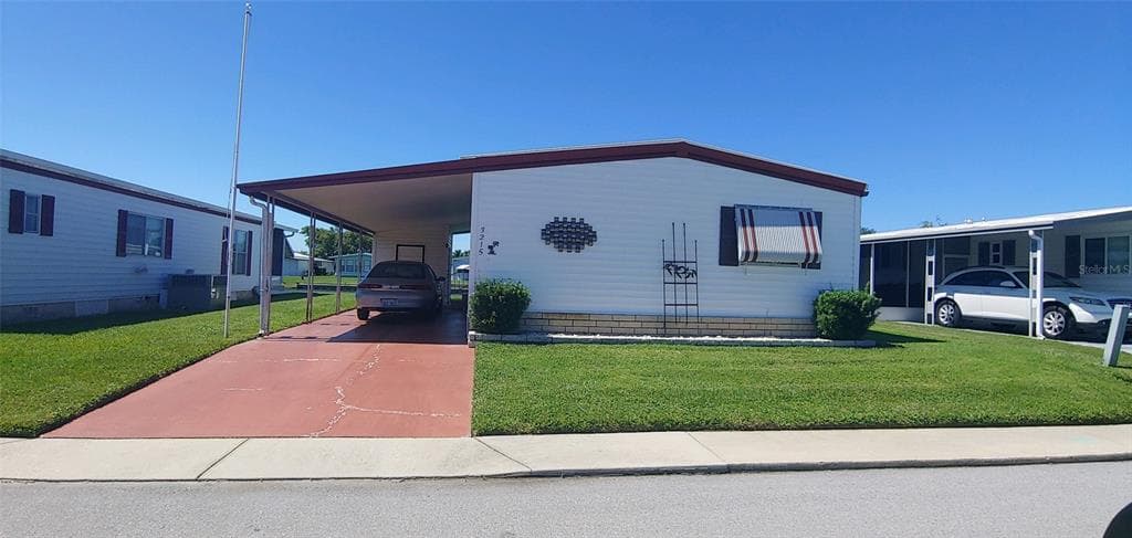 3215 NANTUCKET DRIVE HOLIDAY, FL 34690