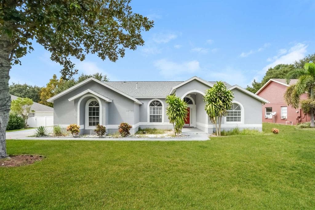 12725 PINEY WOODS WAY CLERMONT, FL 34711