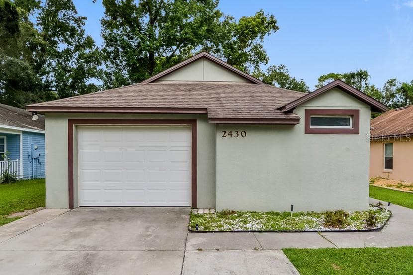 2430 PRINCETON ROAD DELAND, FL 32724