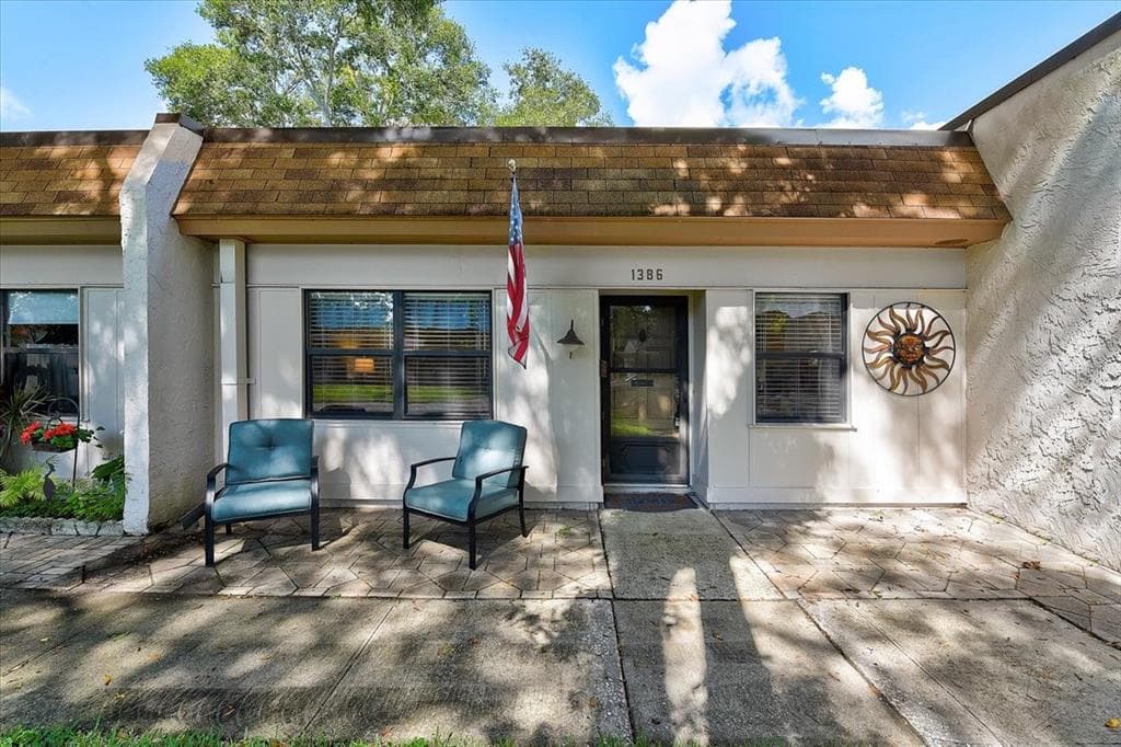1386 MISSION CIRCLE CLEARWATER, FL 33759
