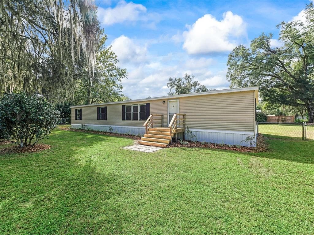 8497 CR 640 BUSHNELL, FL 33513