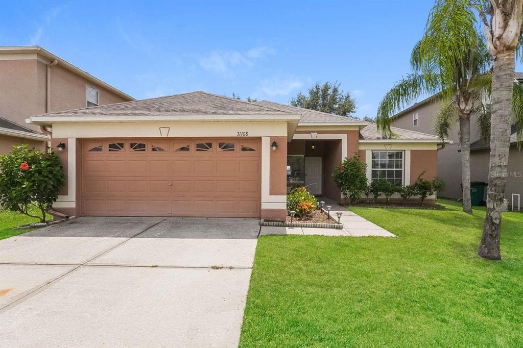 31108 BACLAN DRIVE WESLEY CHAPEL, FL 33545