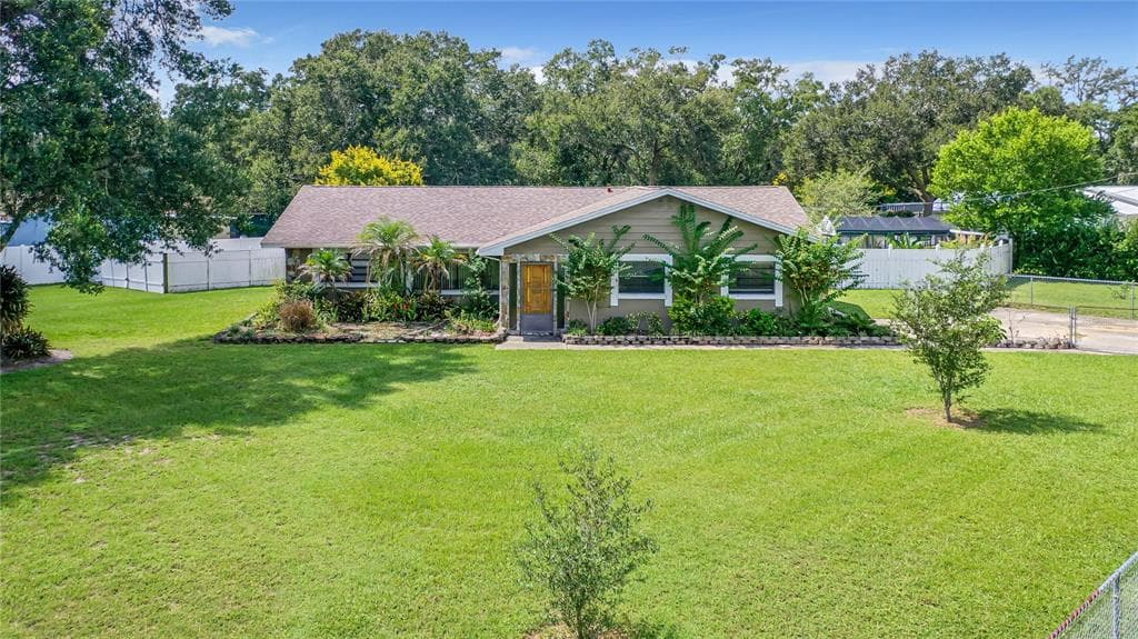 615 N ECHO DRIVE BRANDON, FL 33511