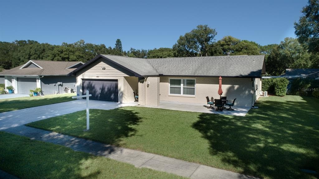 2621 CAMILLE DRIVE
