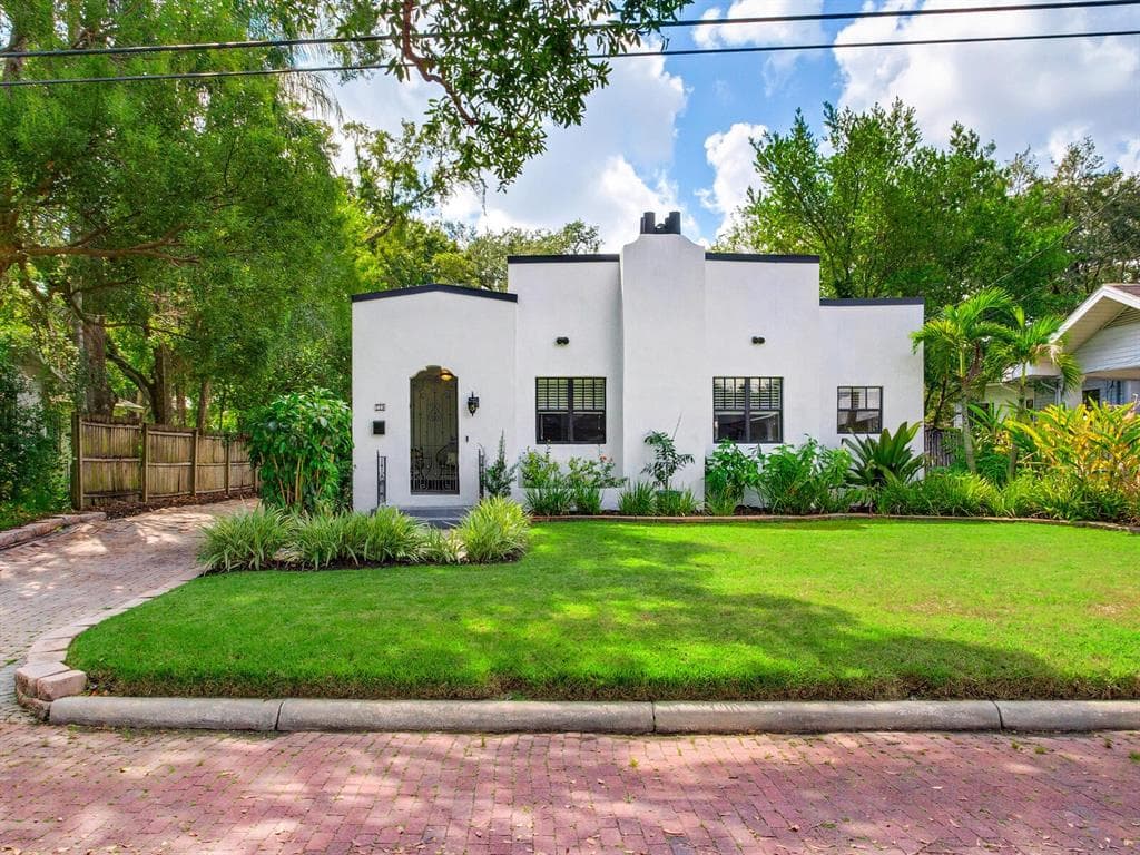 718 W VIRGINIA AVENUE TAMPA, FL 33603