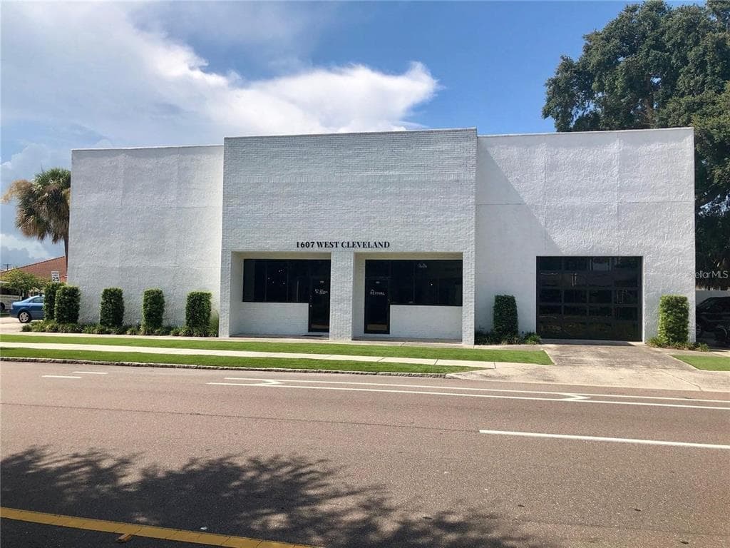 1607 W CLEVELAND STREET UNIT 100 TAMPA, FL 33606