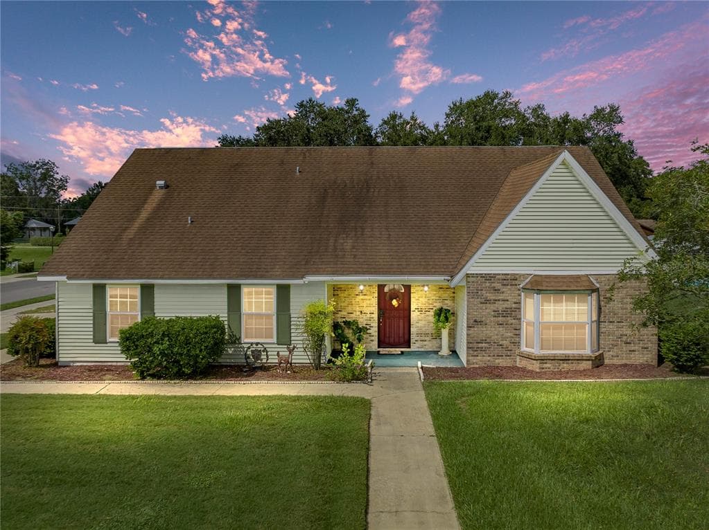 13301 OMEGA COURT DADE CITY, FL 33525