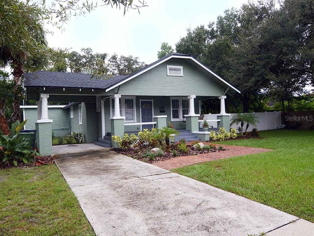 304 W HENRY AVENUE