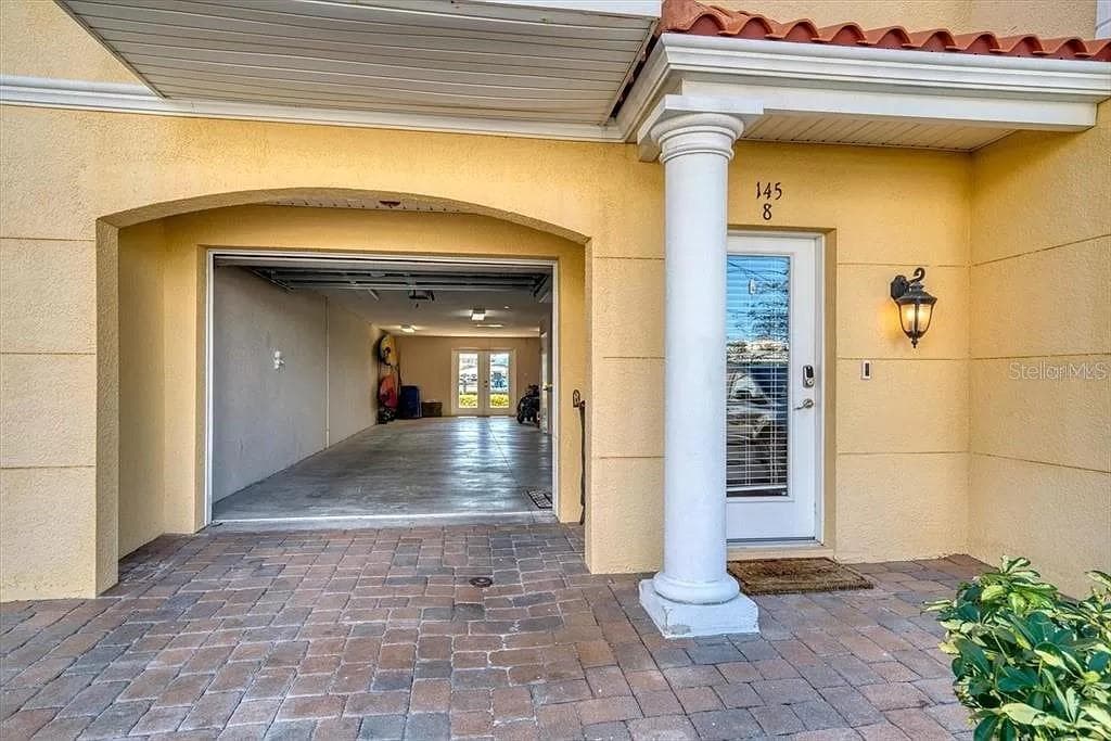 145 BRIGHTWATER DRIVE UNIT 8 CLEARWATER BEACH, FL 33767