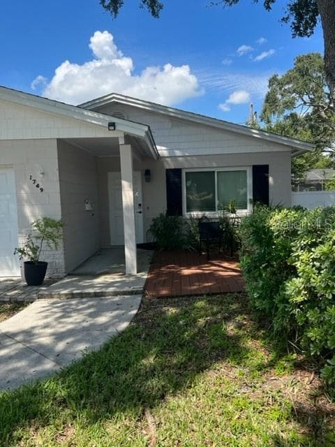 1749 NEW HAMPSHIRE AVENUE NE ST PETERSBURG, FL 33703