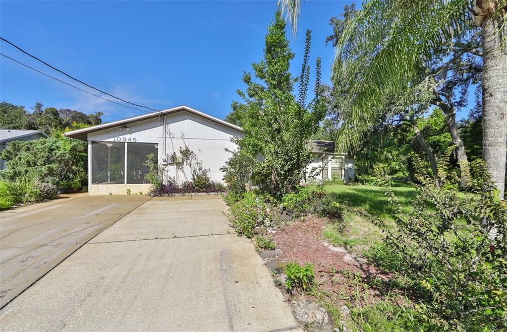 10945 BOUNTY STREET NEW PORT RICHEY, FL 34654