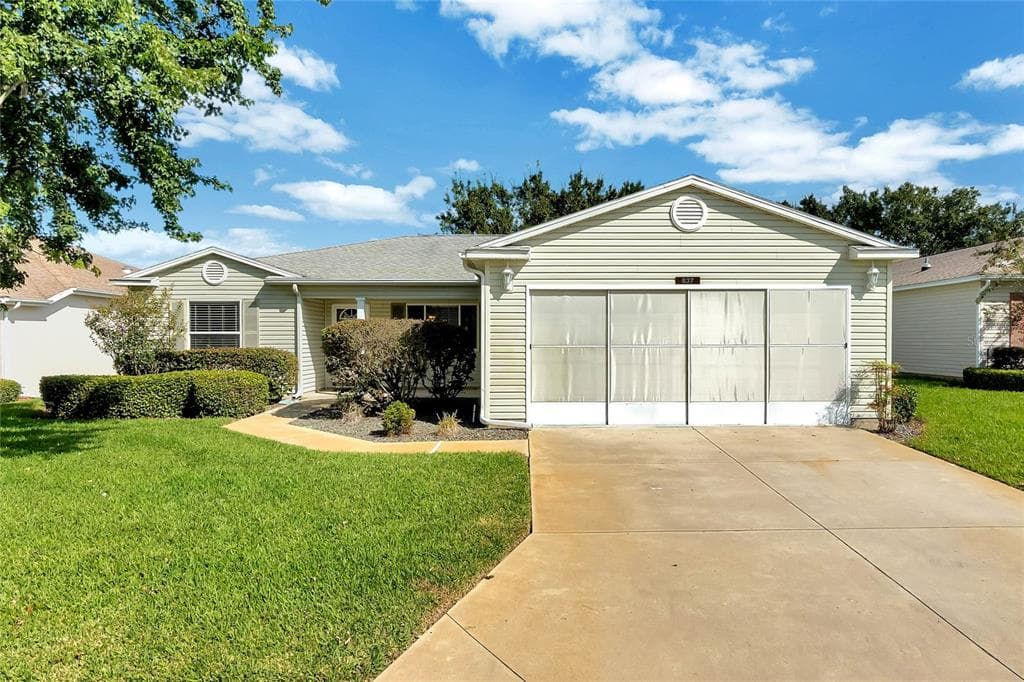 837 FOREST BREEZE PATH LEESBURG, FL 34748
