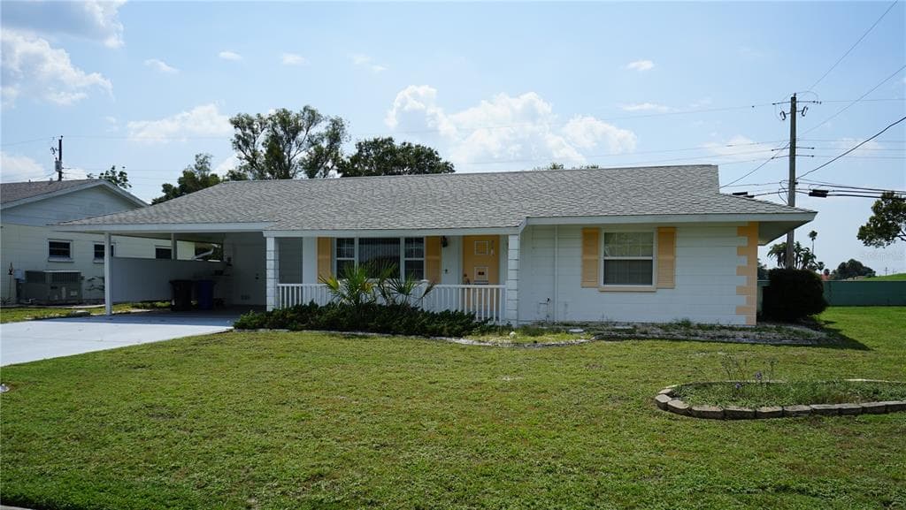 1306 CHERRY HILLS DRIVE SUN CITY CENTER, FL 33573