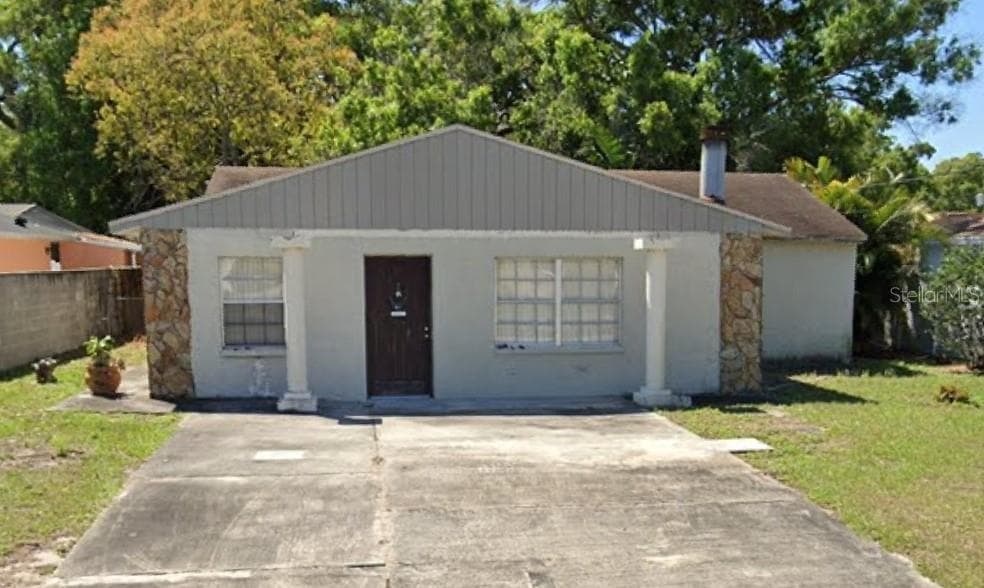 2718 W LOUISIANA AVENUE TAMPA, FL 33614