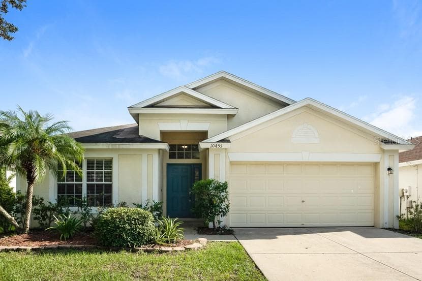10455 HUNTERS HAVEN BOULEVARD RIVERVIEW, FL 33578