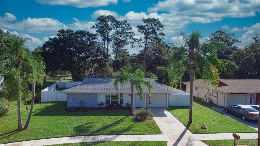 901 LEEWARD WAY PALM HARBOR, FL 34685