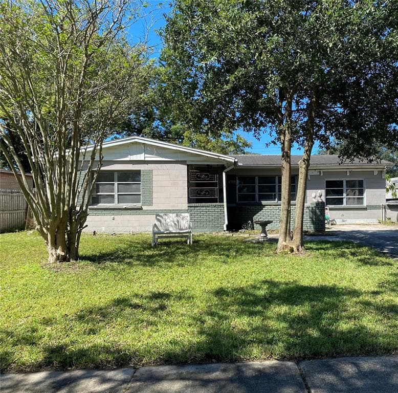 8400 56TH STREET N PINELLAS PARK, FL 33781
