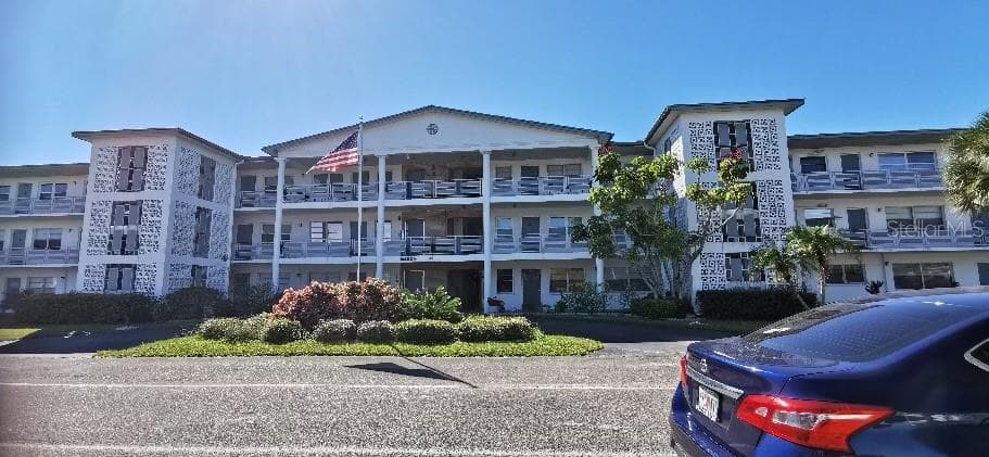 6000 20TH STREET N UNIT 109 ST PETERSBURG, FL 33714