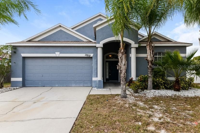 13212 CHERRY BARK CIRCLE RIVERVIEW, FL 33579