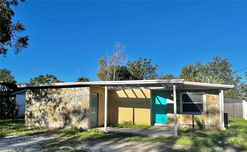3012 STAR STREET TAMPA, FL 33605