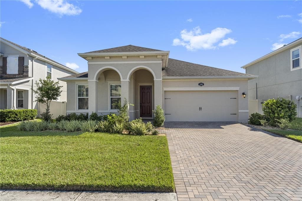 1100 MULTIFLORA LOOP LUTZ, FL 33558
