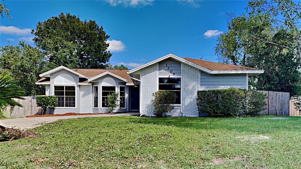1209 WORTHINGTON DRIVE DELTONA, FL 32738