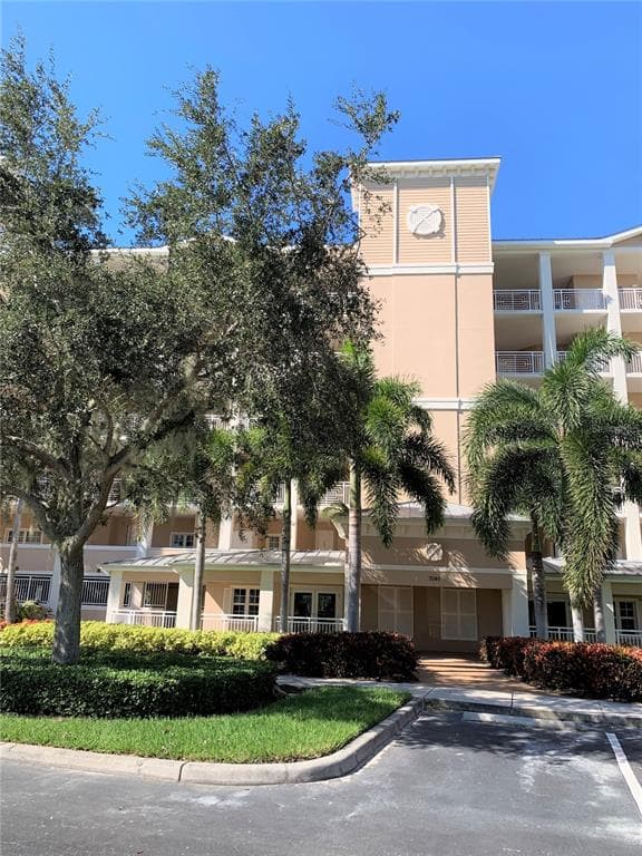 7040 KEY HAVEN ROAD UNIT 405 SEMINOLE, FL 33777