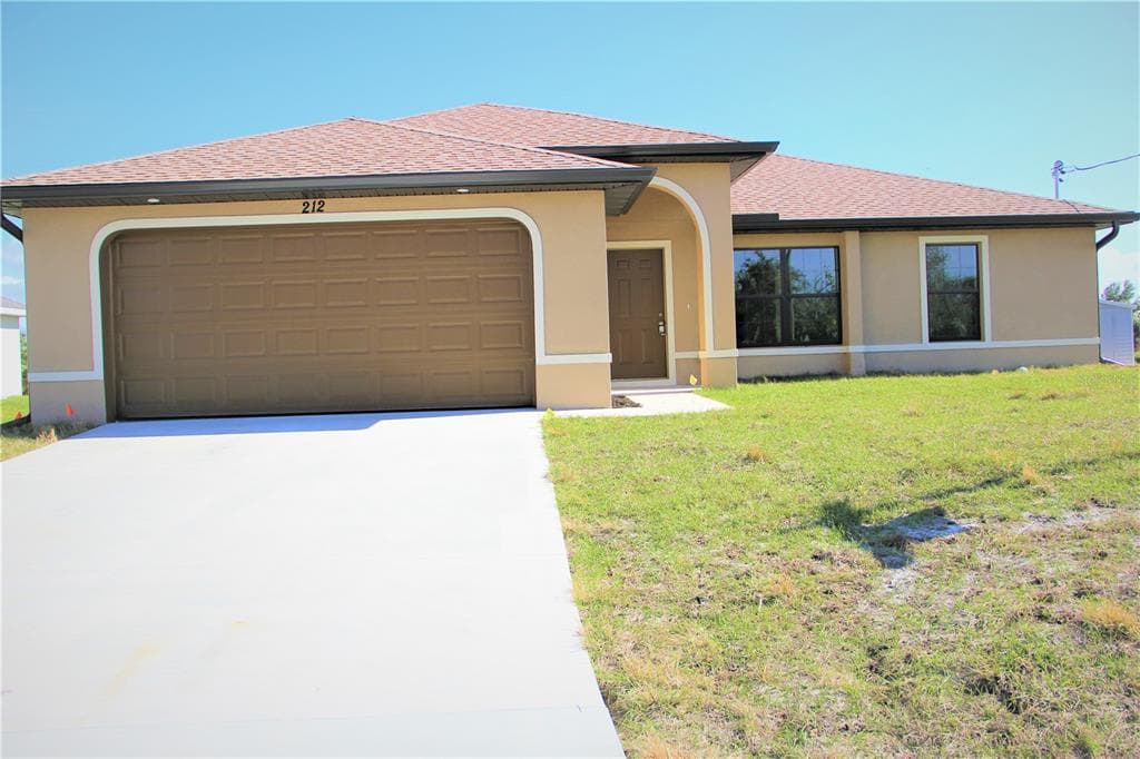 212 DAY BREAK CIRCLE PORT CHARLOTTE, FL 33954