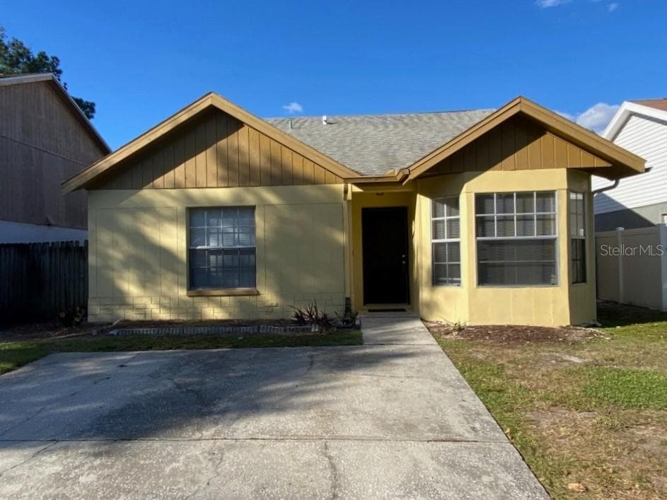 7605 LIMEBURY COURT TAMPA, FL 33625