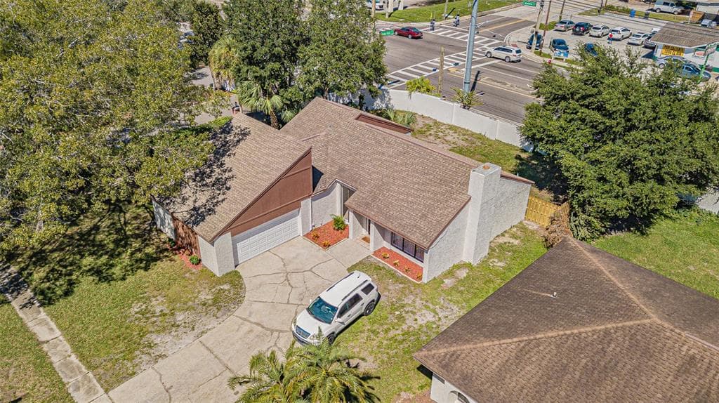 3009 PALMERAS COURT TAMPA, FL 33614