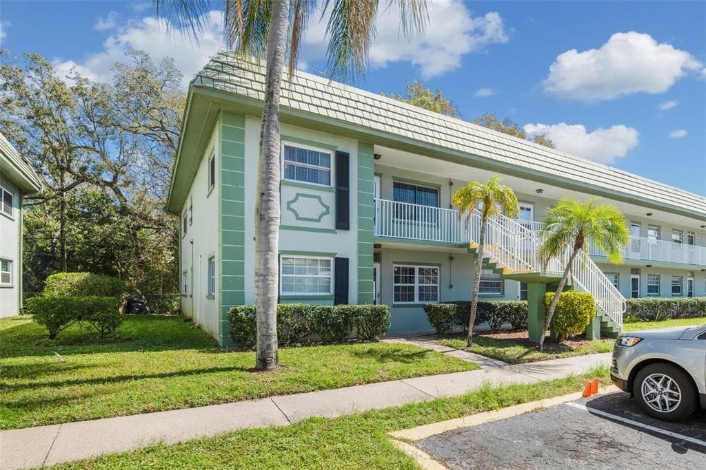 1433 S BELCHER ROAD UNIT G11 CLEARWATER, FL 33764