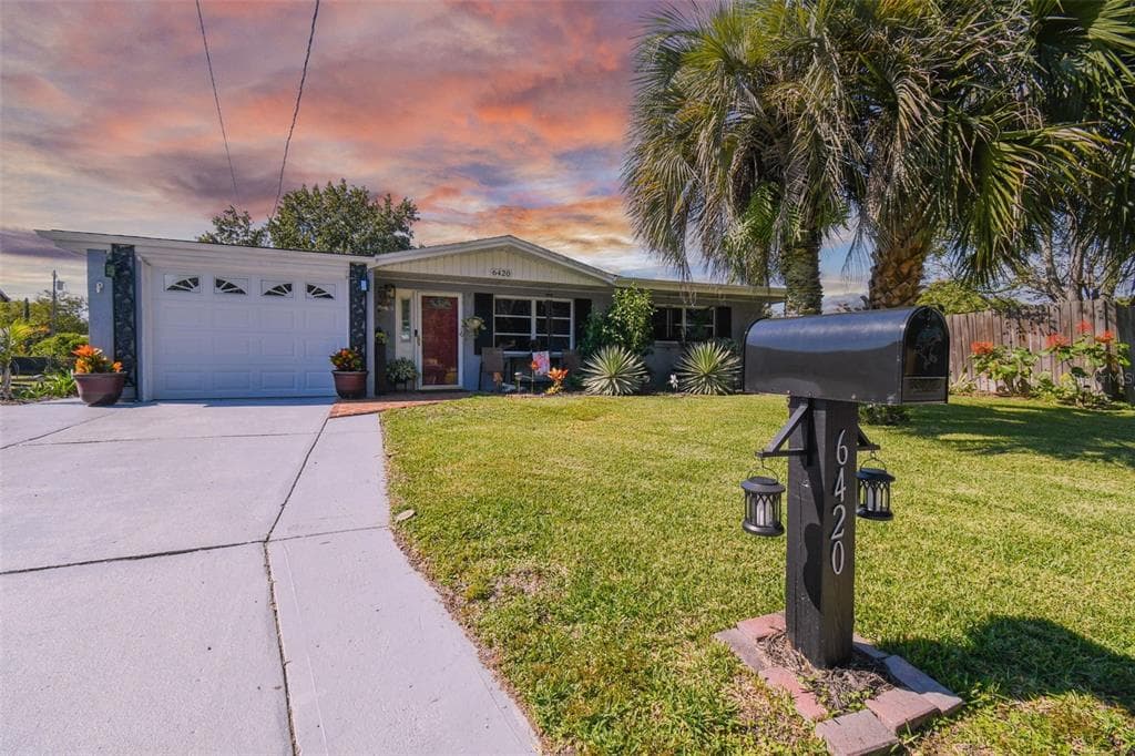 6420 PONDER DRIVE PORT RICHEY, FL 34668