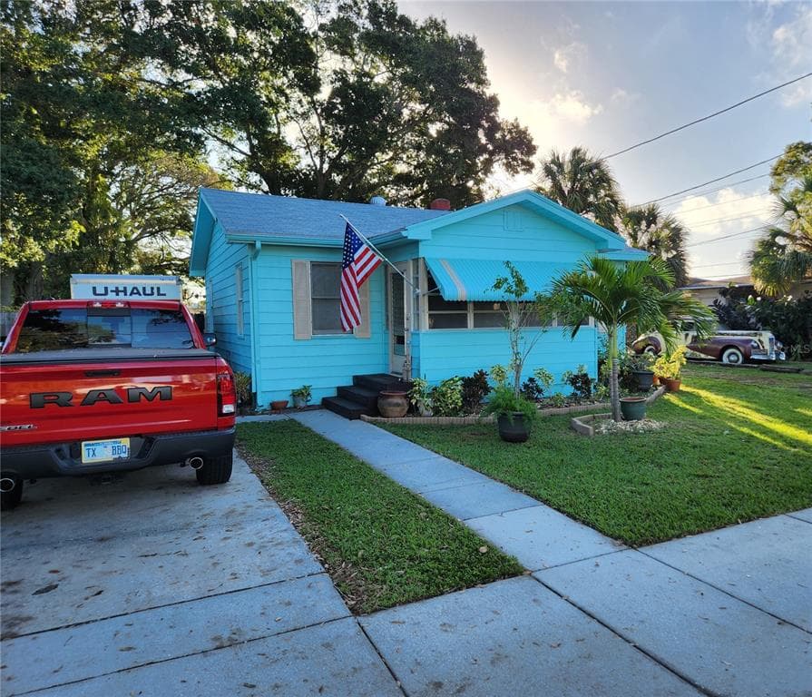 2114 52ND STREET S GULFPORT, FL 33707