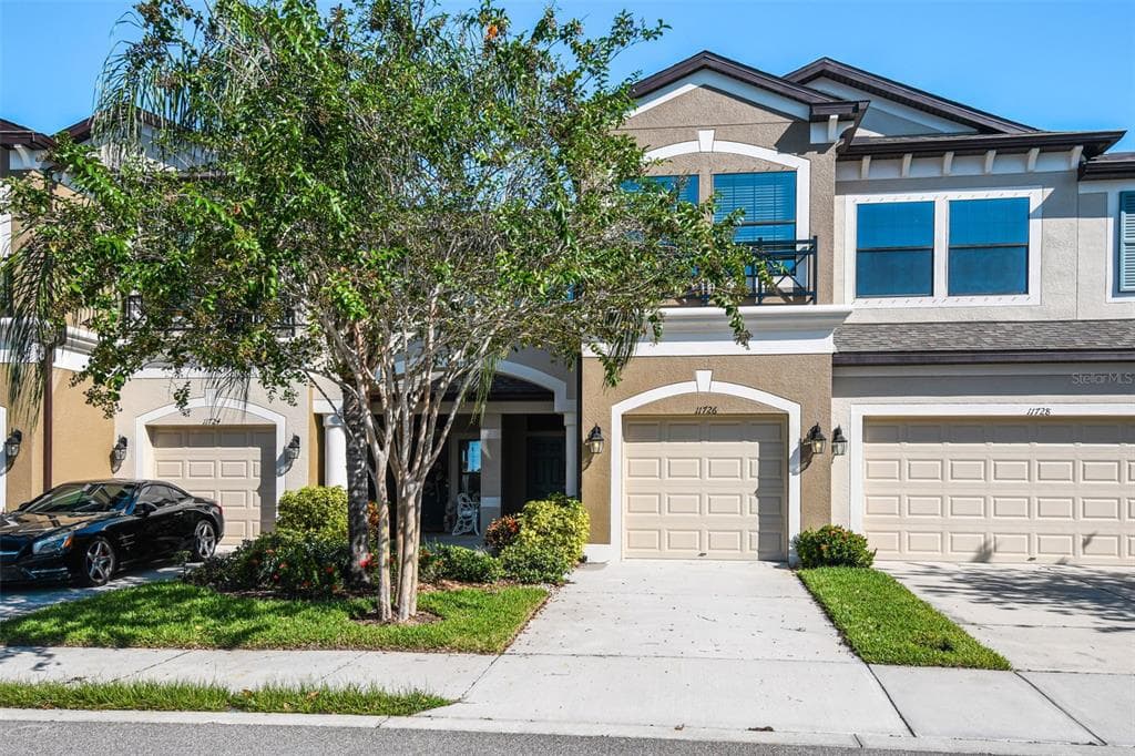 11726 CROWNED SPARROW LANE TAMPA, FL 33626