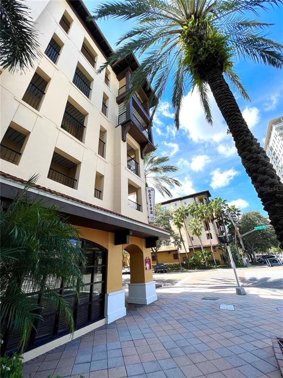 100 4TH AVENUE S UNIT 228 ST PETERSBURG, FL 33701