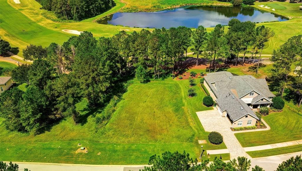 4987 MAJESTIC HILLS LOOP